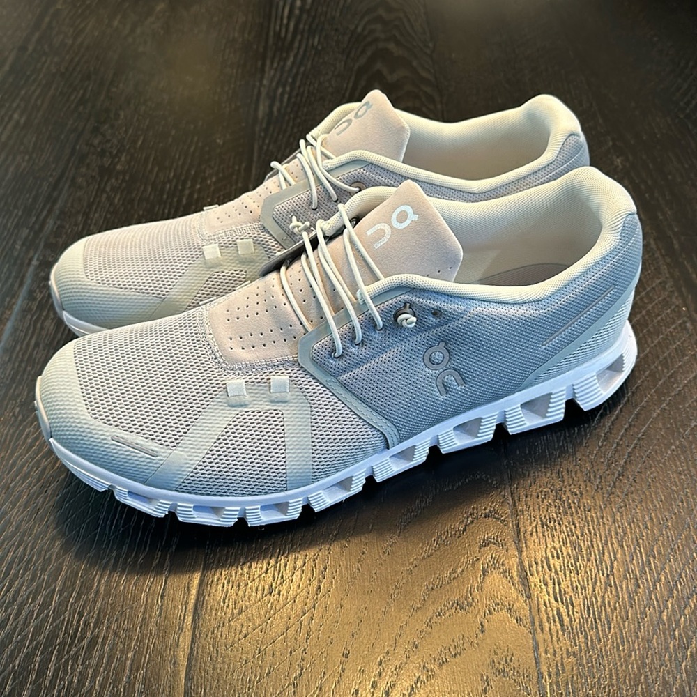 Men’s On Running Cloud 5 Shoes - Size 12- Glacier/Glacier Color